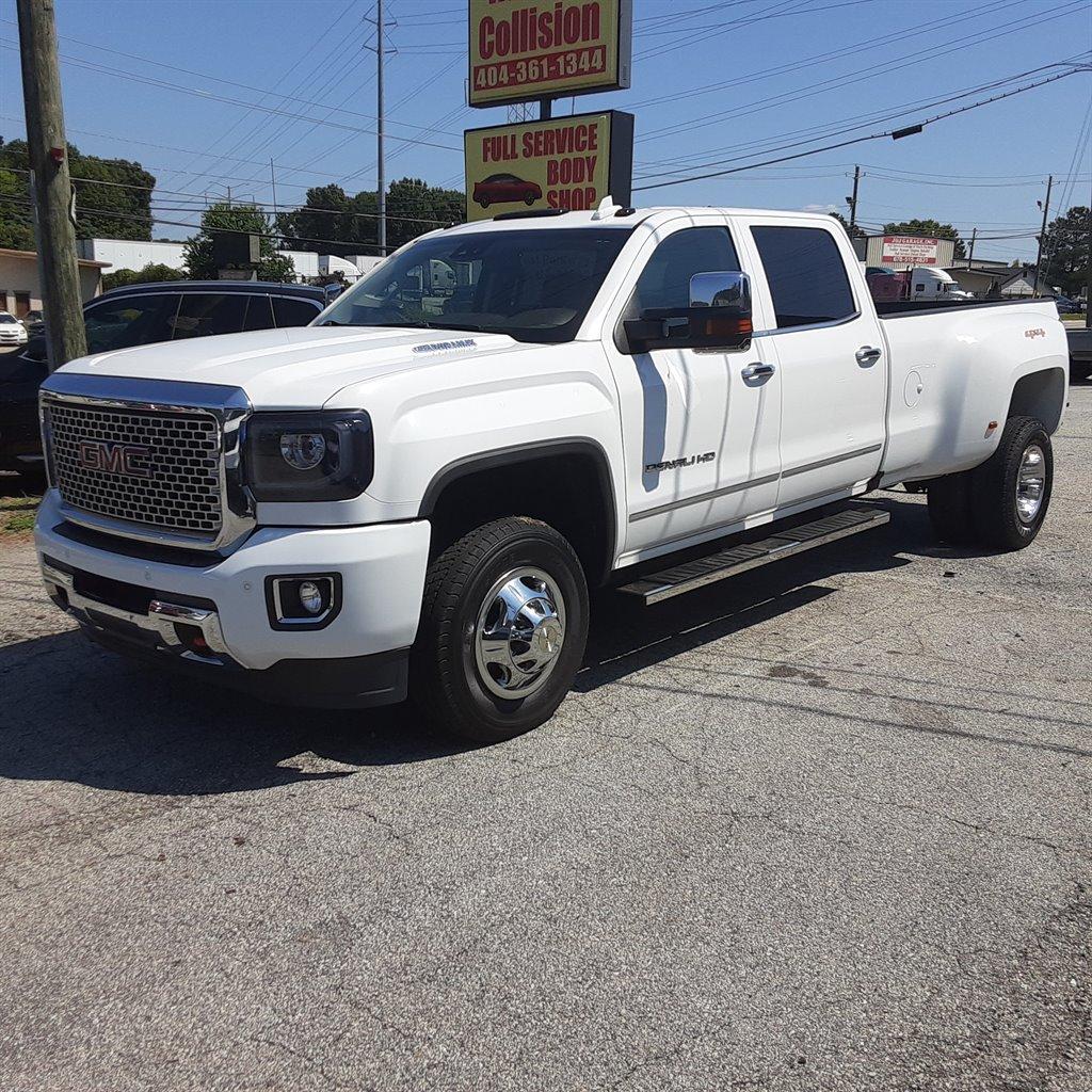 2016 GMC Sierra - $44,995