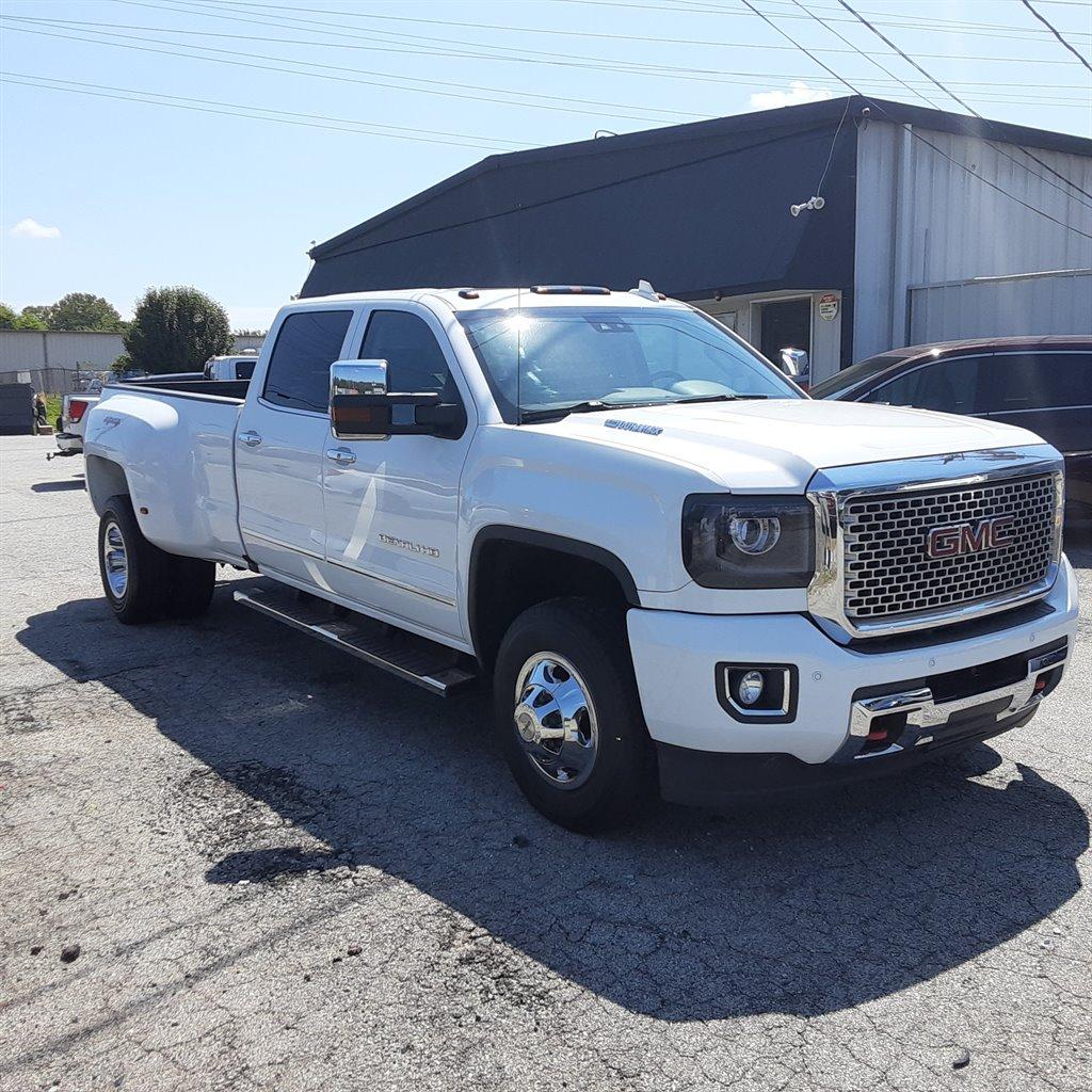 2016 GMC Sierra - $44,995