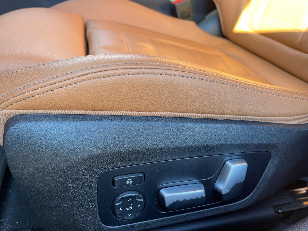 2021 BMW 330i