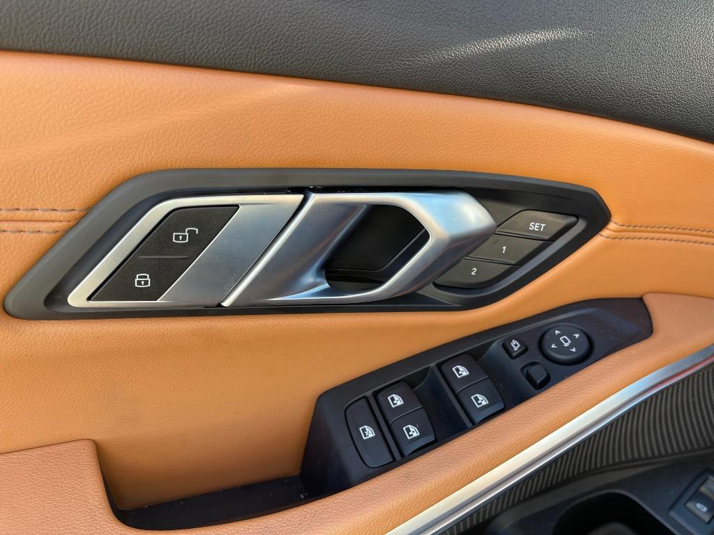 2021 BMW 330i
