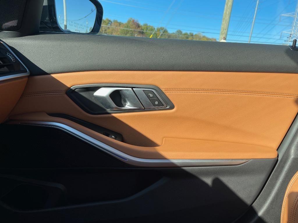 2021 BMW 330i
