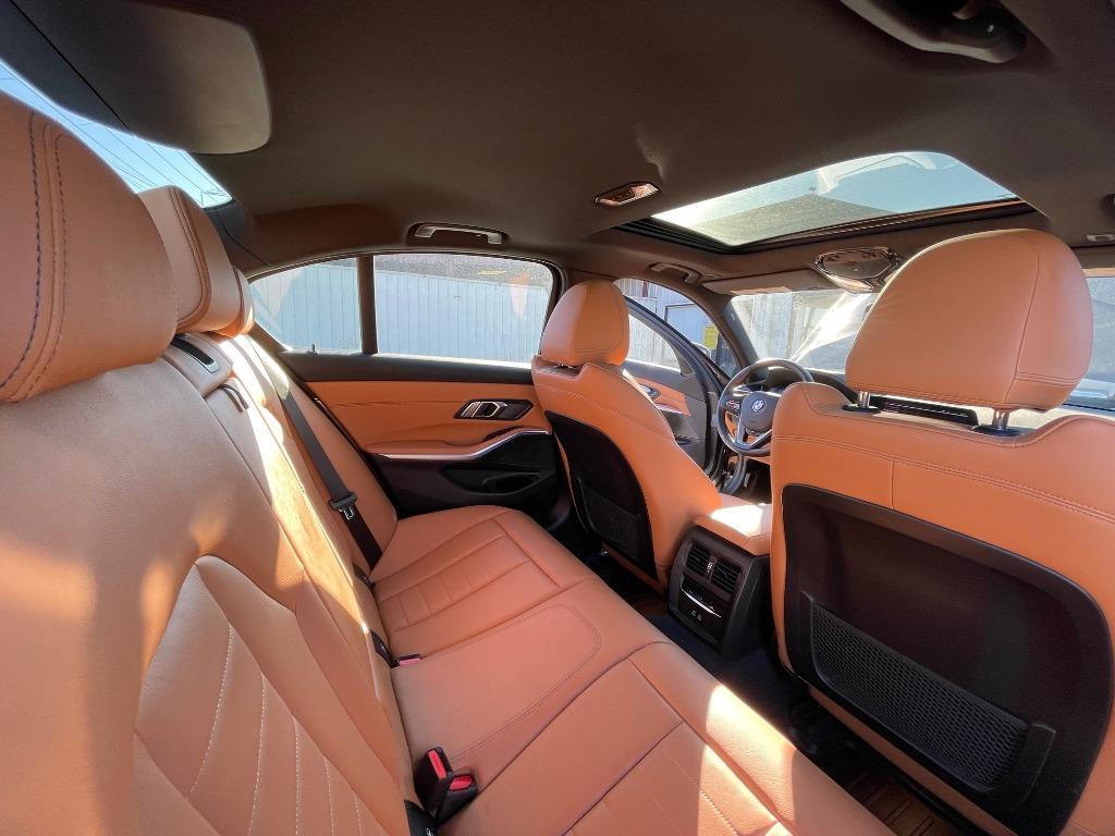 2021 BMW 330i