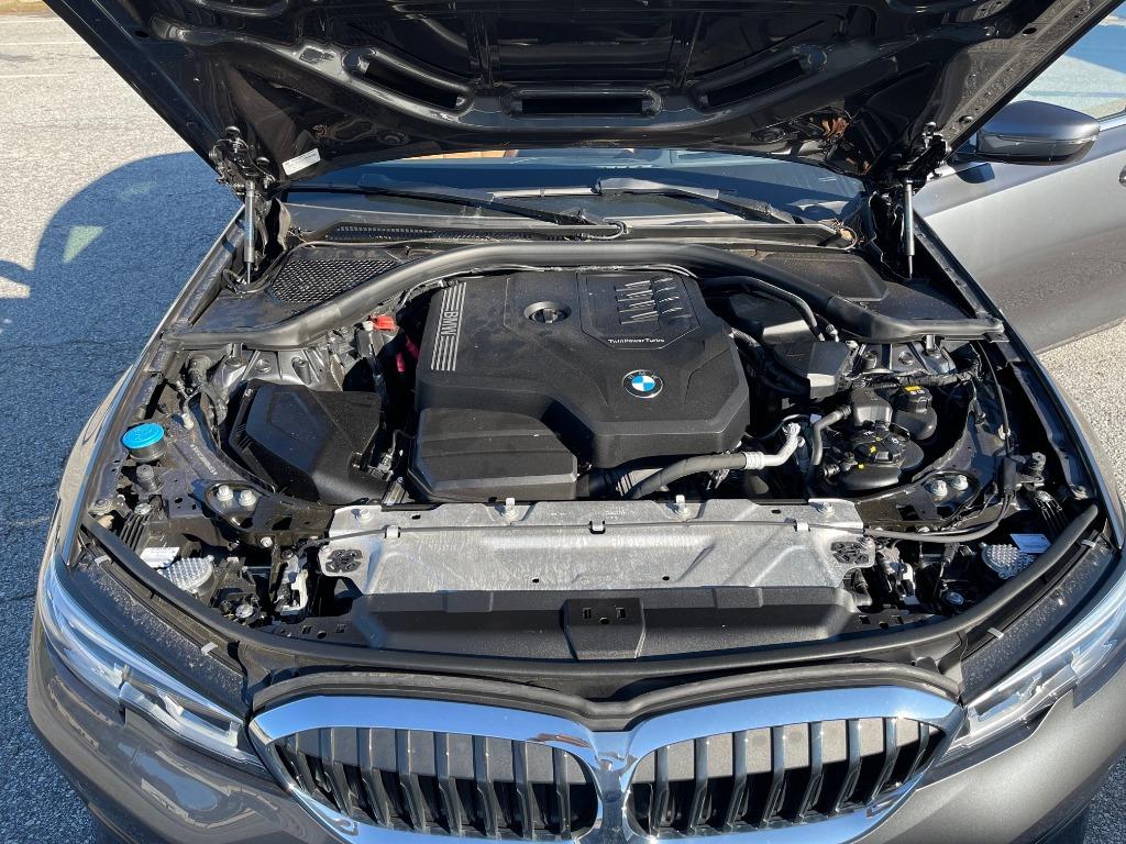 2021 BMW 330i