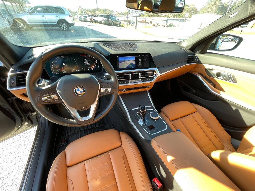 2021 BMW 330i