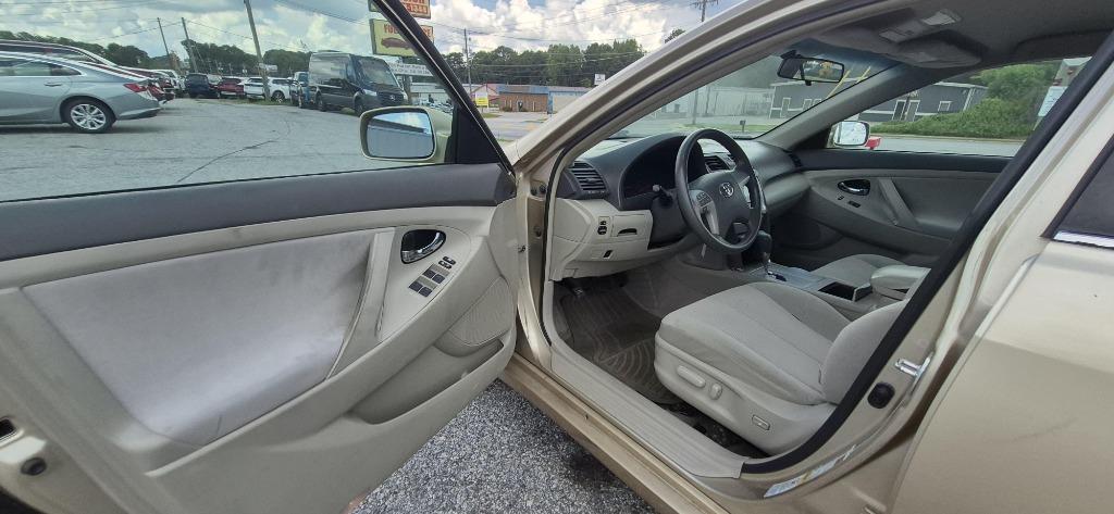 2011 Toyota Camry - $8,500