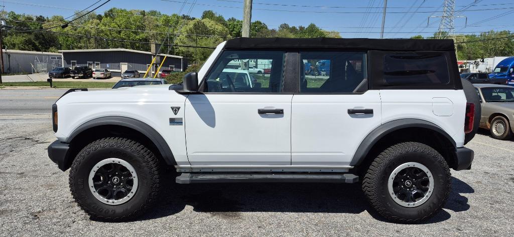 2021 Ford Bronco Badlands photo
