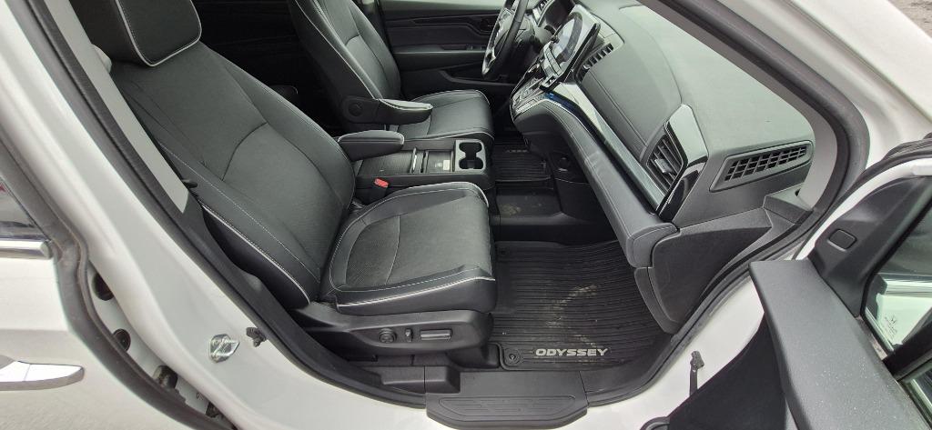 2022 Honda Odyssey Elite photo