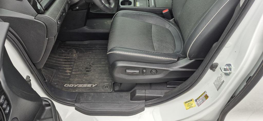 2022 Honda Odyssey Elite photo