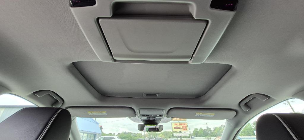 2022 Honda Odyssey Elite photo