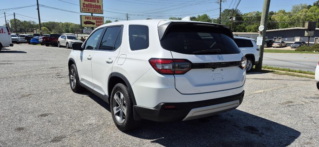 2024 Honda Pilot EX-L photo