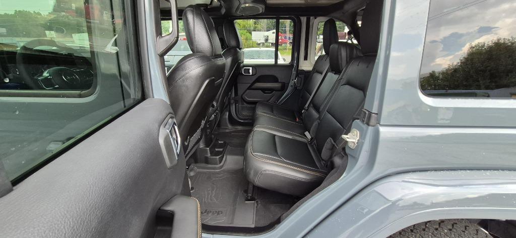 2024 Jeep Wrangler - $32,500