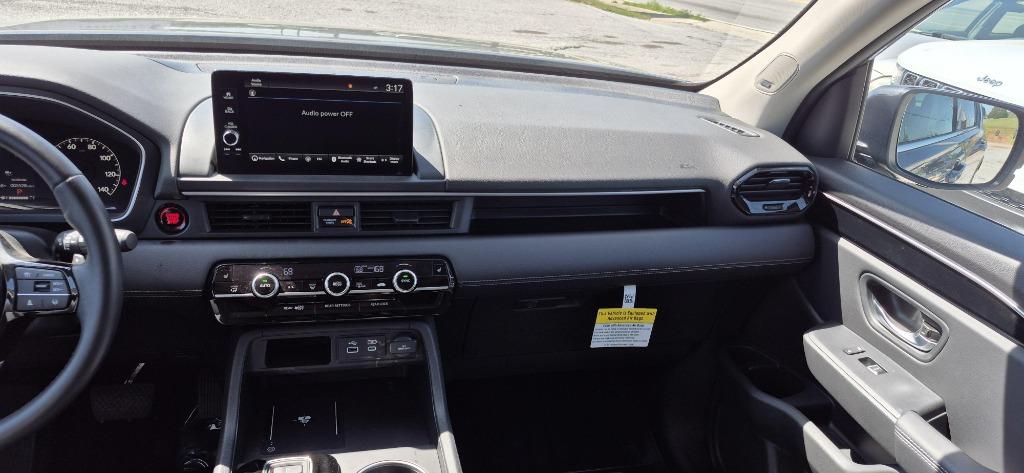 2025 Honda Pilot Touring photo