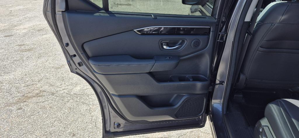 2025 Honda Pilot Touring photo