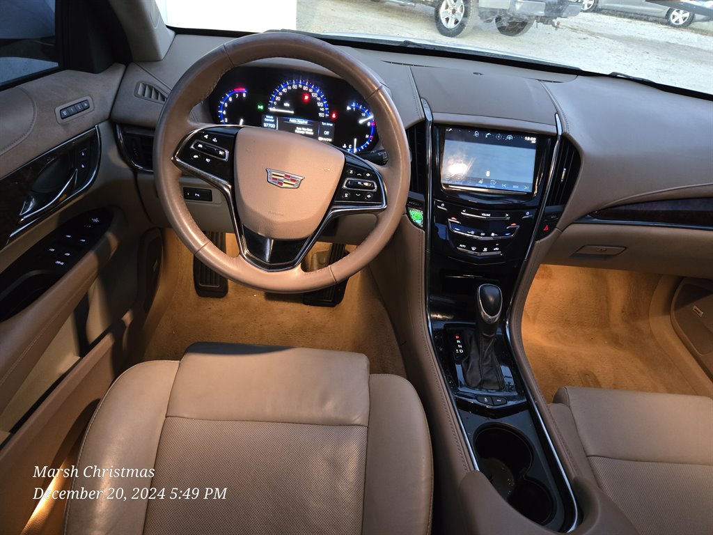 2015 Cadillac ATS Luxury photo