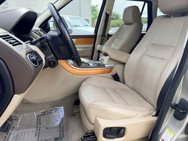 2011 LAND ROVER Range Rover Sport - $8,995