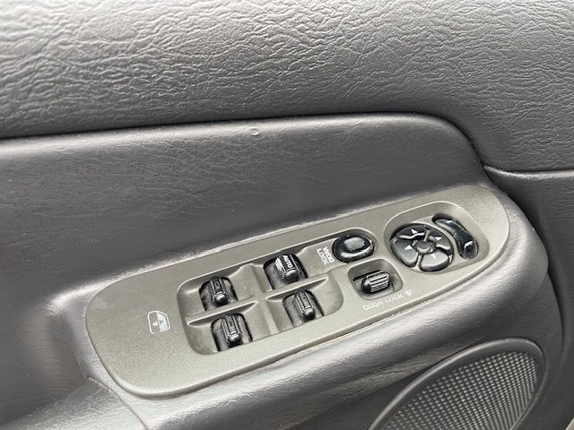 2004 Dodge RSX ST photo