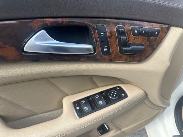 2013 Mercedes-Benz CLS-Class - $12,995