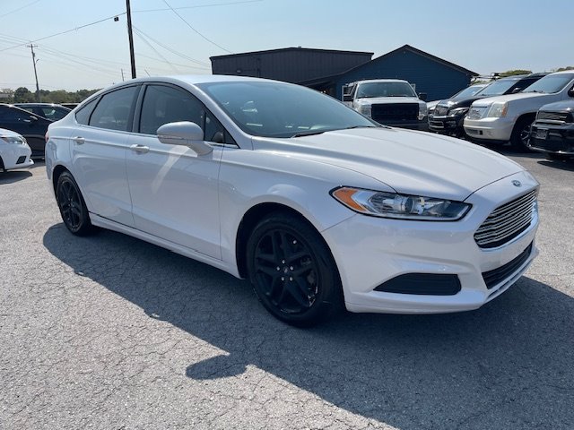 2014 Ford Fusion SE photo