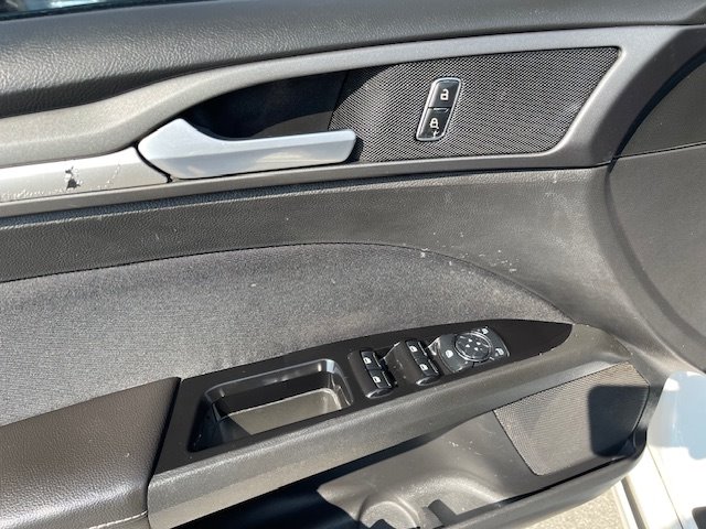 2014 Ford Fusion SE photo