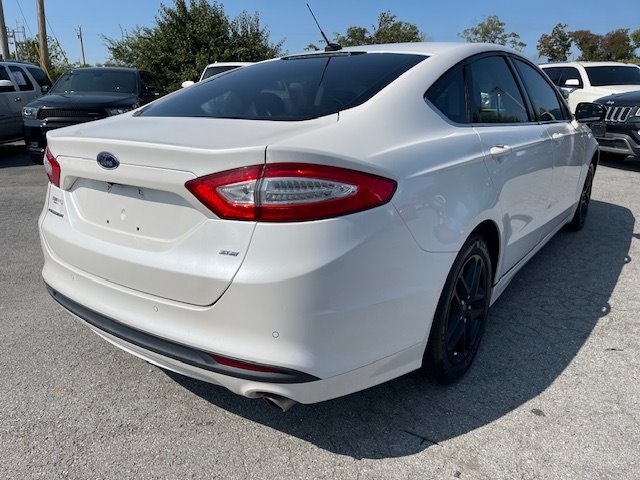 2014 Ford Fusion SE photo