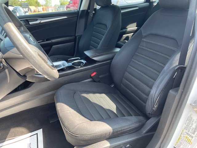 2014 Ford Fusion SE photo