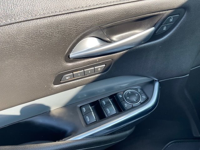 2020 Cadillac XT4 Premium Luxury photo