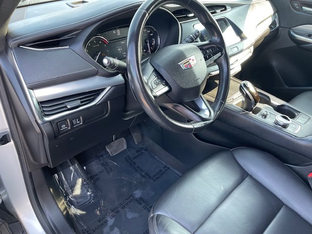 2020 Cadillac XT4 Premium Luxury photo