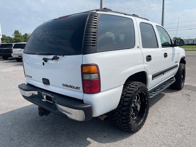 2001 Chevrolet Tahoe LS photo