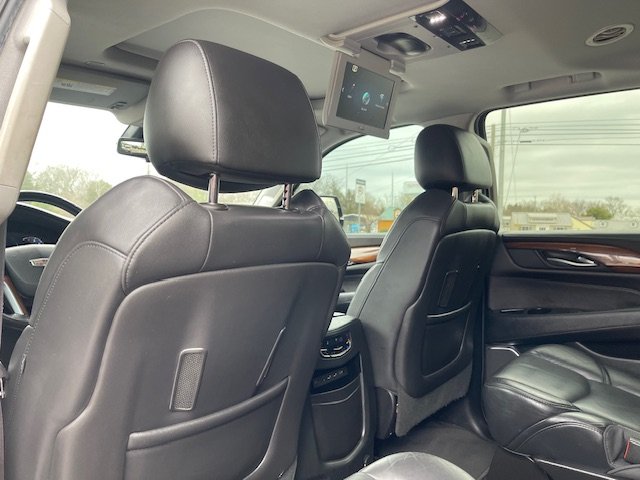2017 Cadillac Escalade Premium photo