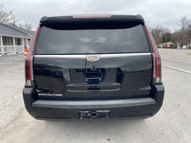 2017 Cadillac Escalade Premium photo