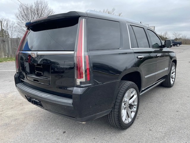 2017 Cadillac Escalade Premium photo