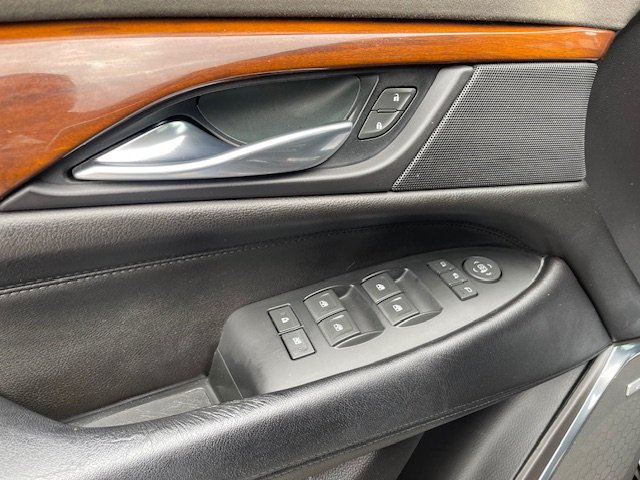 2017 Cadillac Escalade Premium photo