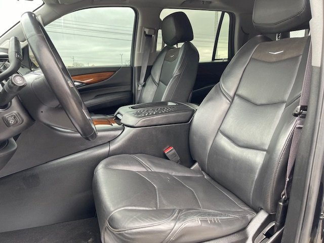 2017 Cadillac Escalade Premium photo