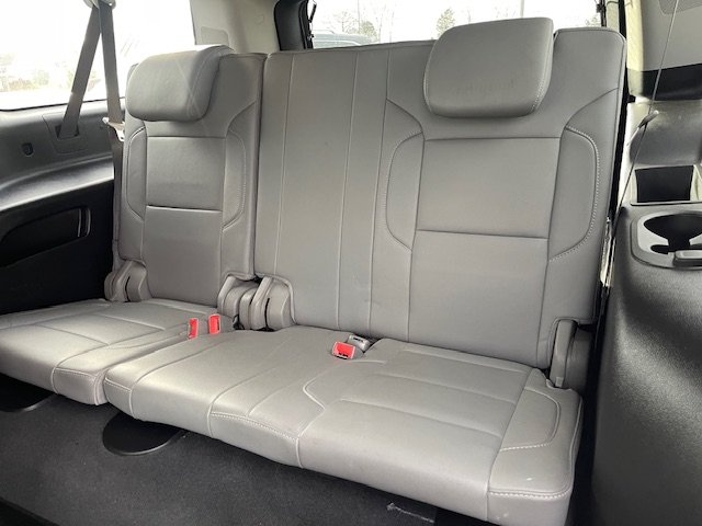 2019 Chevrolet Suburban 1500 LT photo