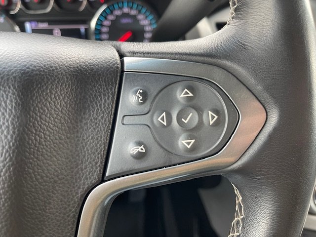 2019 Chevrolet Suburban 1500 LT photo