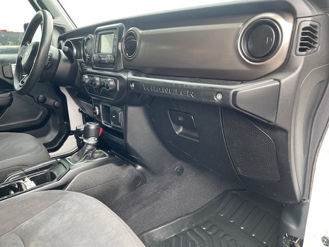 2018 Jeep All-New Wrangler Unlimited Sport photo