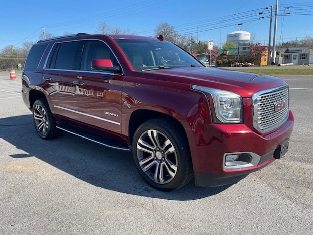 2017 GMC Yukon Denali photo