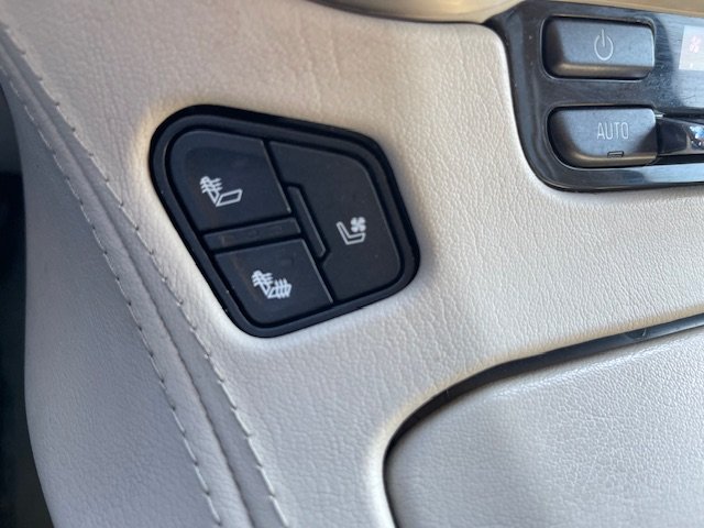 2017 GMC Yukon Denali photo