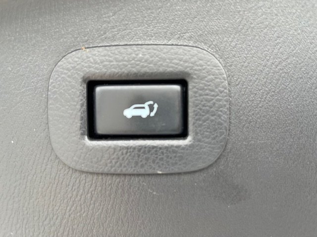 2014 Infiniti QX80 photo