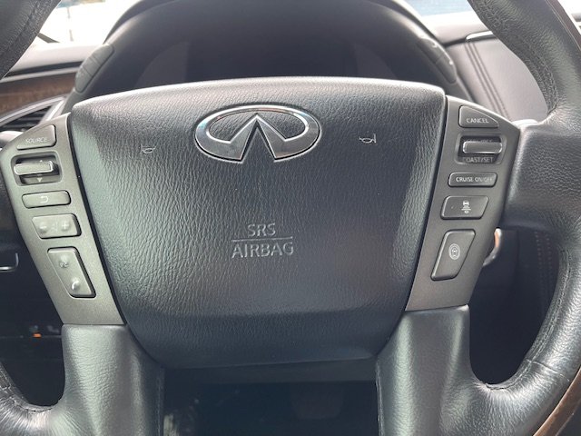 2014 Infiniti QX80 photo