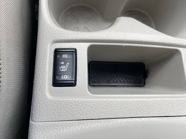 2020 Nissan Rogue Sport SV photo