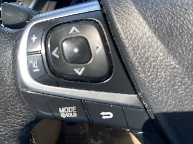 2015 Toyota Camry XLE photo