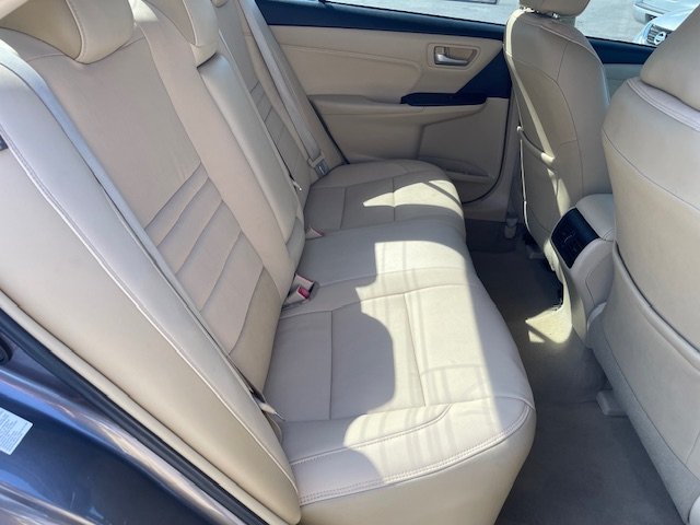 2015 Toyota Camry XLE photo