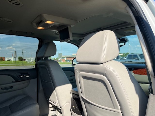 2009 Chevrolet Suburban LTZ 1500 photo