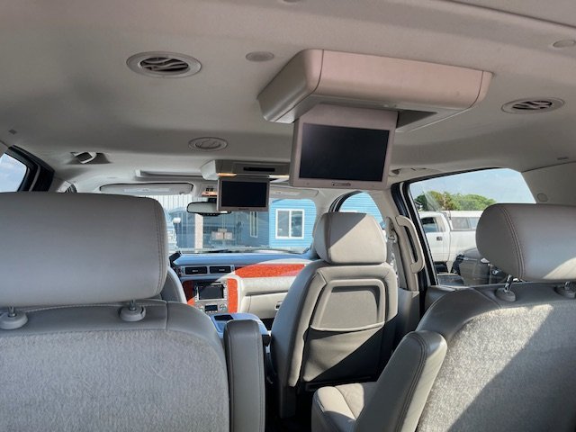 2009 Chevrolet Suburban LTZ 1500 photo