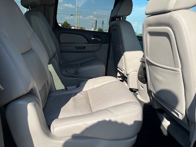 2009 Chevrolet Suburban LTZ 1500 photo