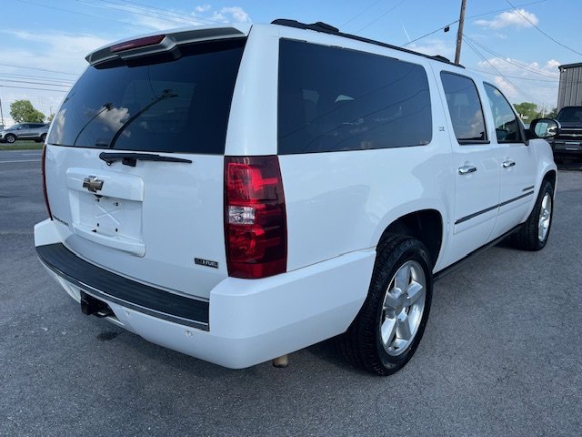 2009 Chevrolet Suburban LTZ 1500 photo