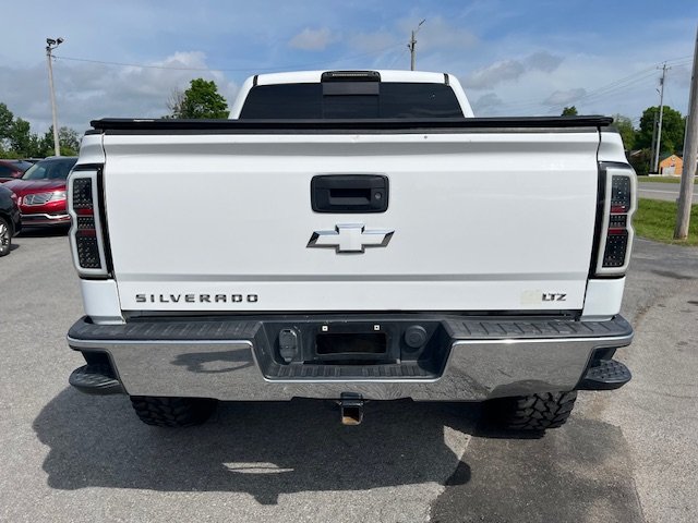 2015 Chevrolet Silverado 1500 LTZ Z71 photo