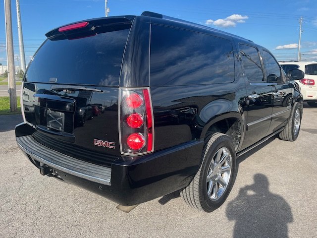 2014 GMC Yukon XL Denali photo