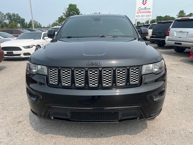 2019 Jeep Grand Cherokee Altitude photo